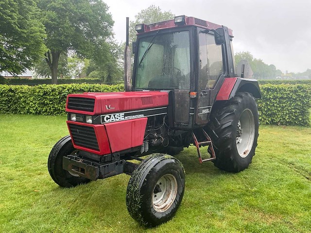 1990 case international 845xl tweewielaangedreven landbouwtractor - afbeelding 1 van  14