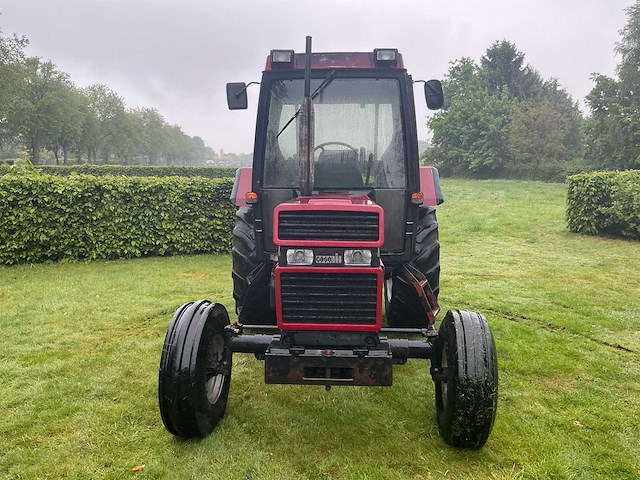 1990 case international 845xl tweewielaangedreven landbouwtractor - afbeelding 8 van  14