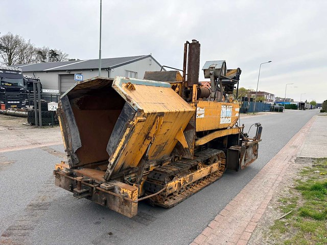 1990 demag df60c asfalteermachine - afbeelding 13 van  15