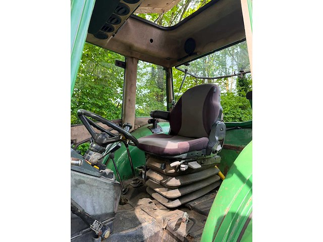 1990 fendt 275 s vierwielaangedreven landbouwtractor - afbeelding 10 van  11
