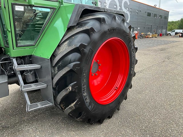1990 fendt favorit 614lsa turbomatic e vierwielaangedreven landbouwtractor - afbeelding 3 van  43