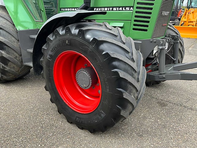 1990 fendt favorit 614lsa turbomatic e vierwielaangedreven landbouwtractor - afbeelding 6 van  43