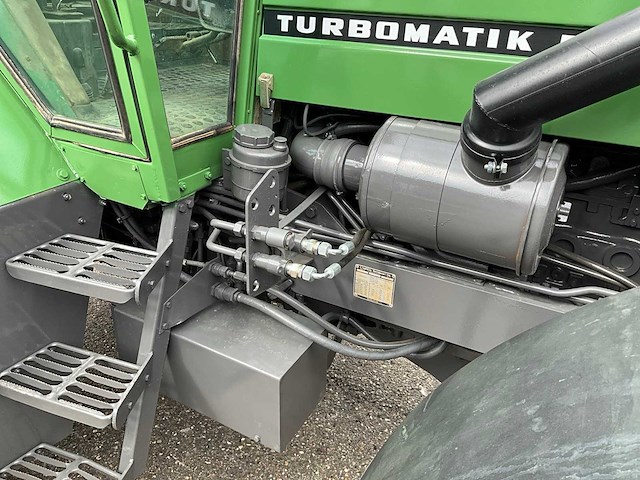 1990 fendt favorit 614lsa turbomatic e vierwielaangedreven landbouwtractor - afbeelding 9 van  43