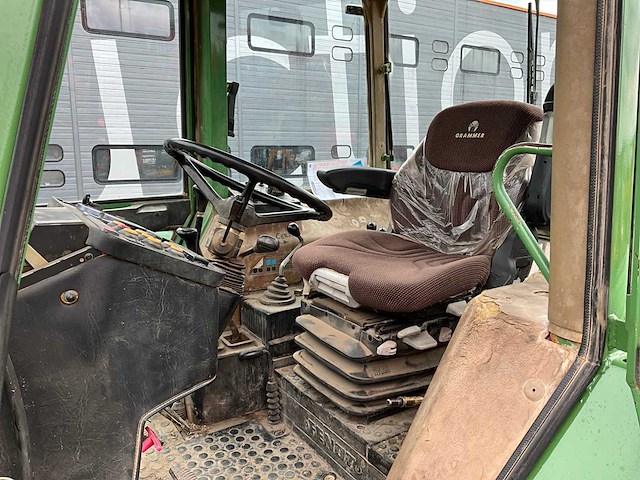 1990 fendt favorit 614lsa turbomatic e vierwielaangedreven landbouwtractor - afbeelding 21 van  43