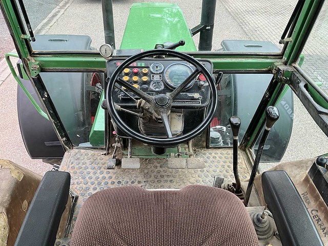 1990 fendt favorit 614lsa turbomatic e vierwielaangedreven landbouwtractor - afbeelding 22 van  43
