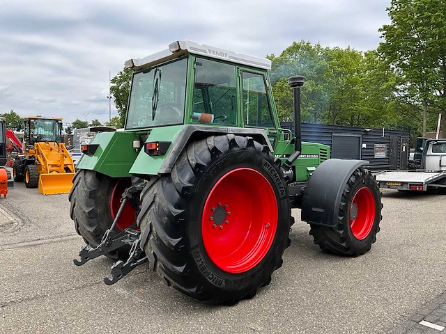 1990 fendt favorit 614lsa turbomatic e vierwielaangedreven landbouwtractor - afbeelding 39 van  43