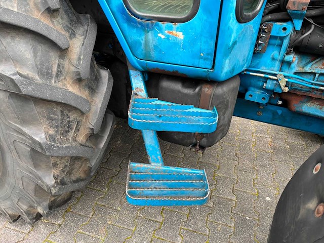 1990 ford 6410 gen iii - vierwielaangedreven landbouwtractor - afbeelding 4 van  39