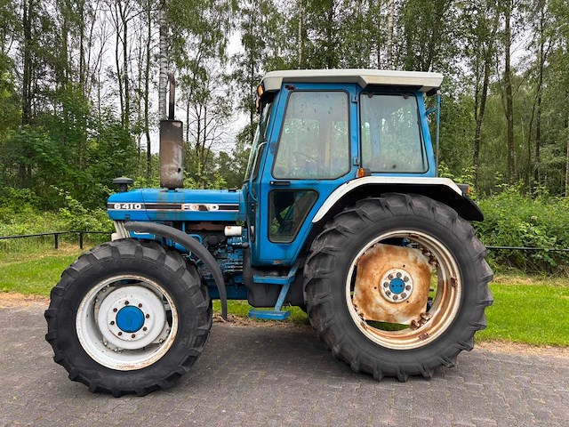 1990 ford 6410 gen iii - vierwielaangedreven landbouwtractor - afbeelding 14 van  16