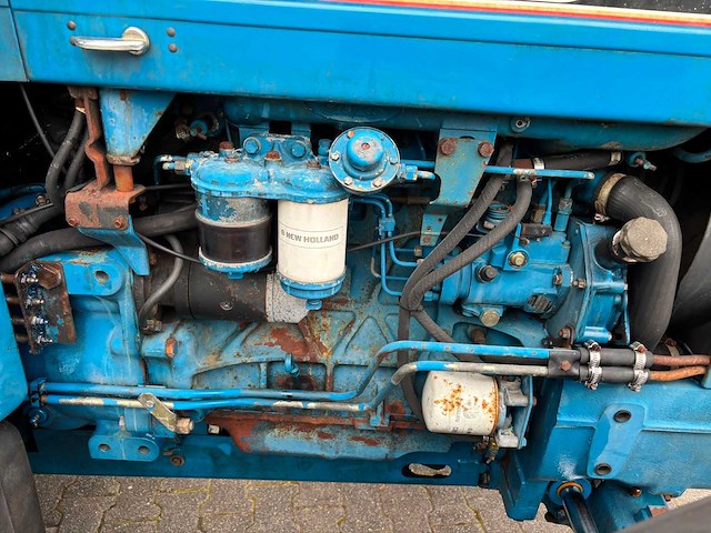 1990 ford 6410 gen iii - vierwielaangedreven landbouwtractor - afbeelding 13 van  39
