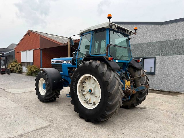 1990 ford 8730dt vierwielaangedreven landbouwtractor - afbeelding 14 van  17