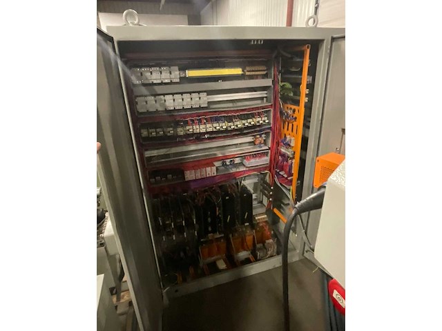 1990 hauser s3 dr coördinatenslijpmachine - afbeelding 7 van  39