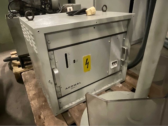 1990 hauser s3 dr coördinatenslijpmachine - afbeelding 30 van  39