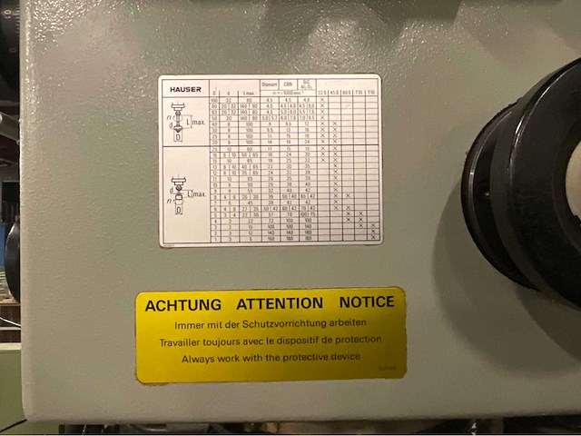 1990 hauser s3 dr coördinatenslijpmachine - afbeelding 38 van  39