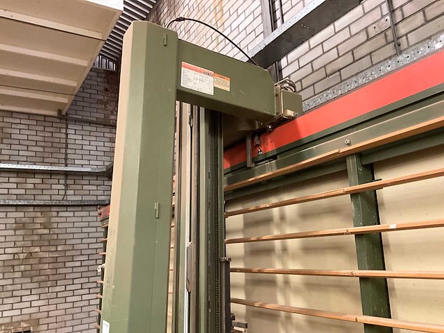 1990 holzer 1220 automatic supercut verticale platenzaag - afbeelding 7 van  12