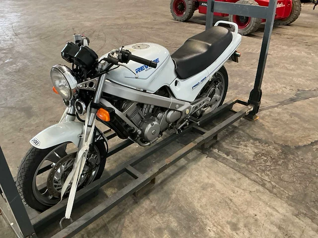 1990 honda tour ntv 650 revere motorfiets - afbeelding 3 van  7