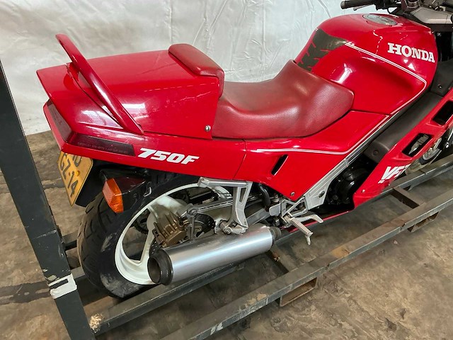 1990 honda vfr 750f motorfiets - afbeelding 3 van  4