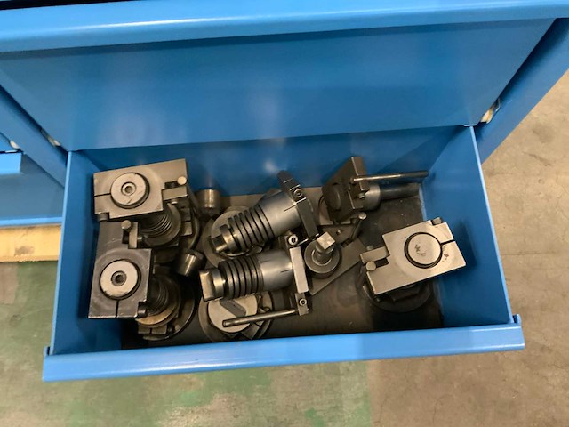 1990 honess hpc 250 cncsp ponsmachine - afbeelding 25 van  38