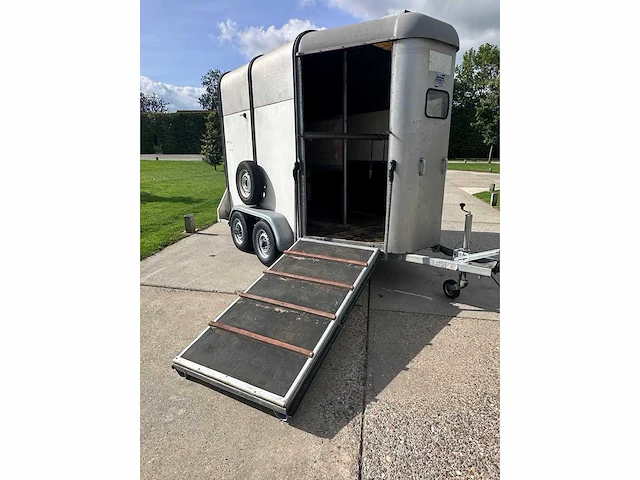 1990 ifor williams trailers - hb- 505 r - tweepaards paardentrailer - afbeelding 10 van  11