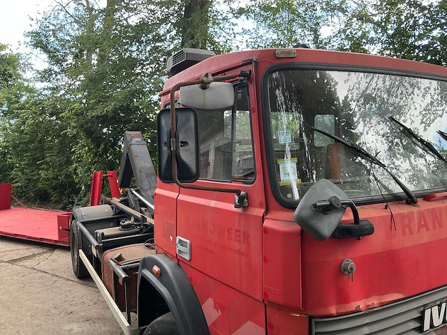 1990 iveco c3 vrachtwagen (opbrengst kika) - afbeelding 21 van  38