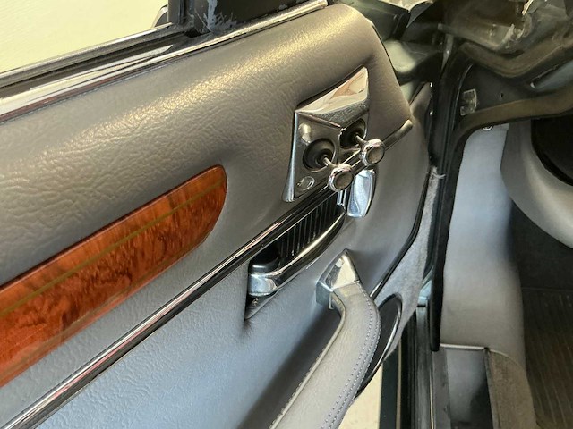1990 jaguar xjs 5.3l v12 cabriolet - afbeelding 19 van  75