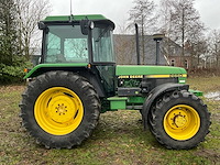 1990 john deere 2650 vierwielaangedreven landbouwtractor - afbeelding 31 van  35