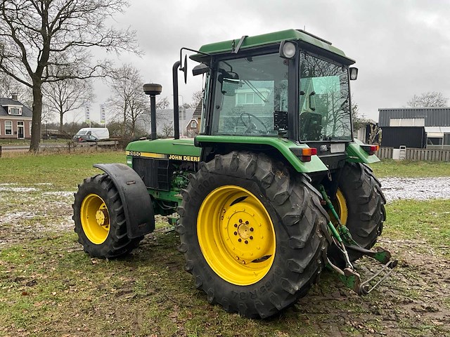 1990 john deere 2650 vierwielaangedreven landbouwtractor - afbeelding 34 van  35