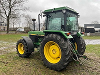 1990 john deere 2650 vierwielaangedreven landbouwtractor - afbeelding 34 van  35