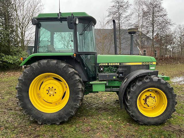 1990 john deere 2650 vierwielaangedreven landbouwtractor - afbeelding 5 van  34