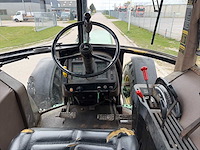 1990 john deere 4055 vierwielaangedreven landbouwtractor - afbeelding 16 van  22