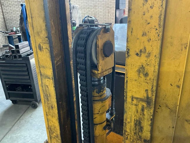 1990 jungheinrich reach truck - afbeelding 13 van  17