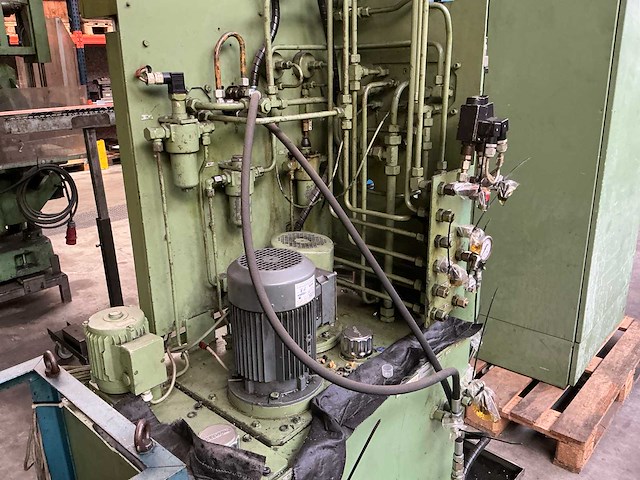 1990 kaiser 160 t pers - afbeelding 13 van  38