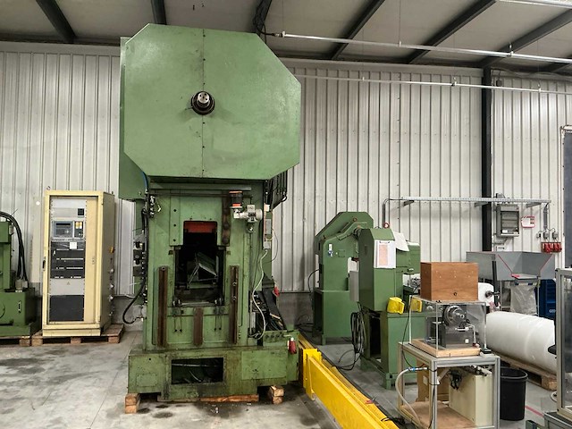 1990 kaiser 160 t pers - afbeelding 12 van  38