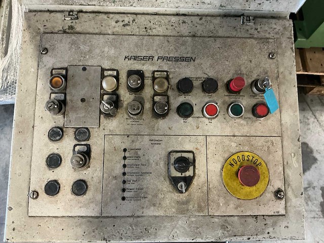 1990 kaiser 160 t pers - afbeelding 26 van  38