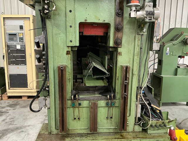 1990 kaiser 160 t pers - afbeelding 34 van  38