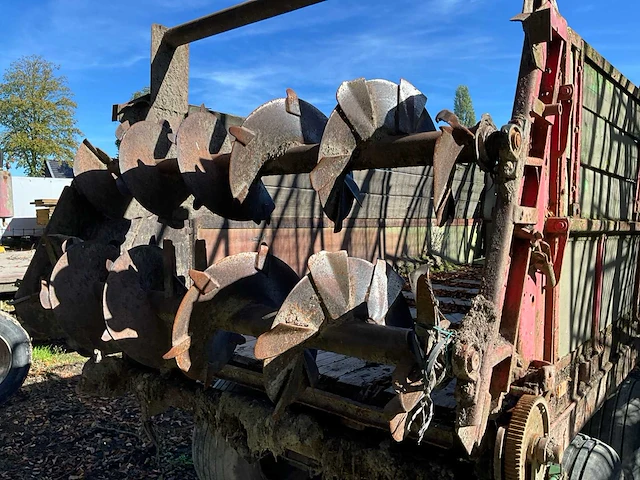 1990 krone compoststrooier - afbeelding 9 van  12