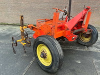 1990 kuhn el50n 130 aspergefrees - afbeelding 1 van  10