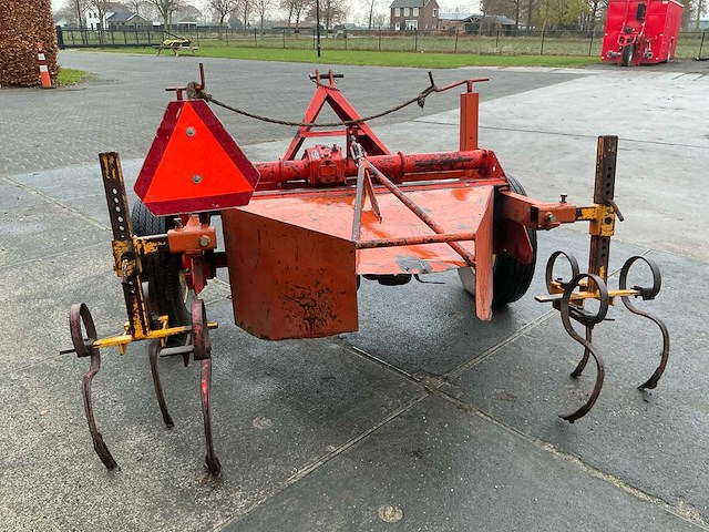 1990 kuhn el50n 130 aspergefrees - afbeelding 4 van  10