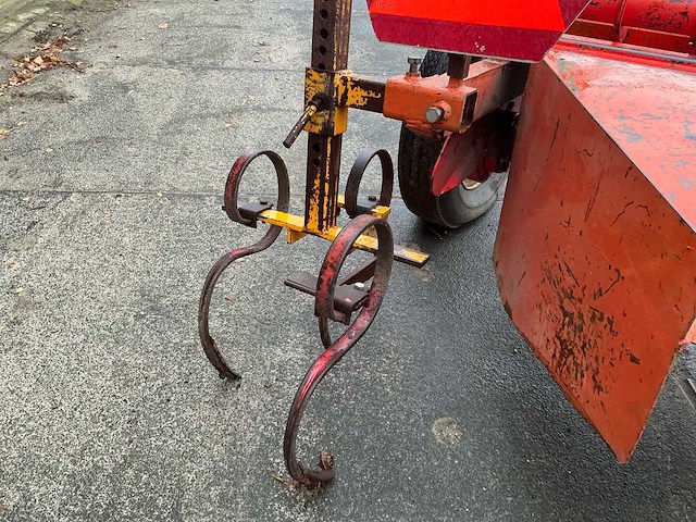 1990 kuhn el50n 130 aspergefrees - afbeelding 6 van  10