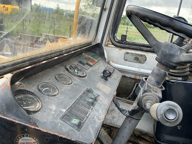 1990 liebherr 531 shovel - afbeelding 19 van  41