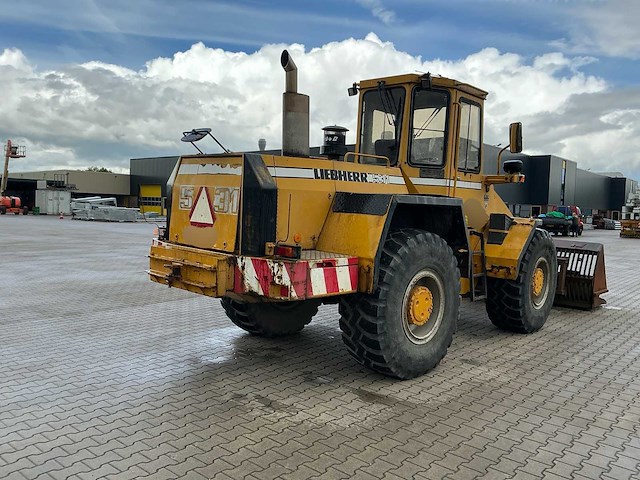 1990 liebherr 531 shovel - afbeelding 38 van  41