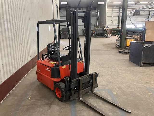 1990 linde e15 vorkheftruck - afbeelding 3 van  5