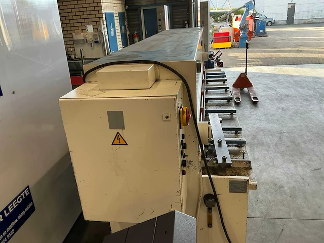 1990 lvd hst 31/6 hydraulische platenschaar - afbeelding 20 van  25