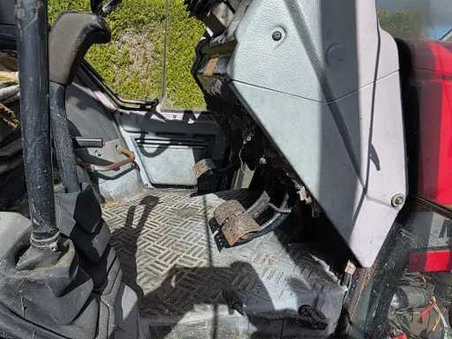 1990 massey ferguson 3095 vierwielaangedreven landbouwtractor - afbeelding 21 van  37