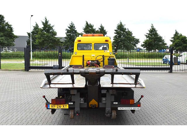 1990 mercedes-benz 1117 takelwagen - afbeelding 23 van  28