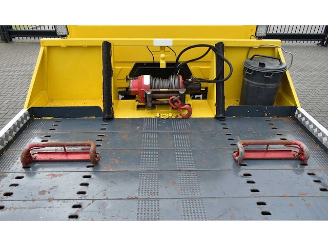 1990 mercedes-benz 1117 takelwagen - afbeelding 25 van  28