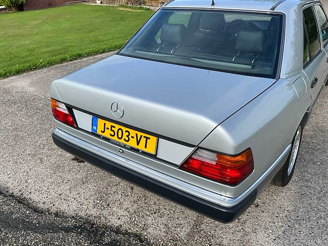 1990 mercedes-benz 200-500 (w124) 300 e-24 sportline personenauto - afbeelding 16 van  39