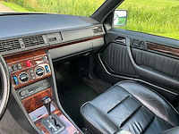 1990 mercedes-benz 200-500 (w124) 300 e-24 sportline personenauto - afbeelding 25 van  39