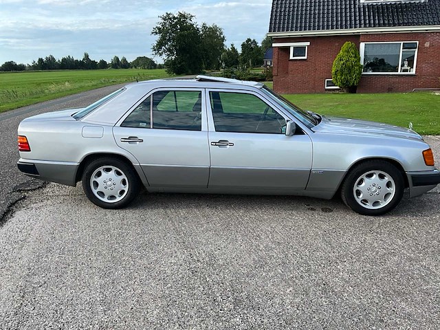 1990 mercedes-benz 200-500 (w124) 300 e-24 sportline personenauto - afbeelding 5 van  39