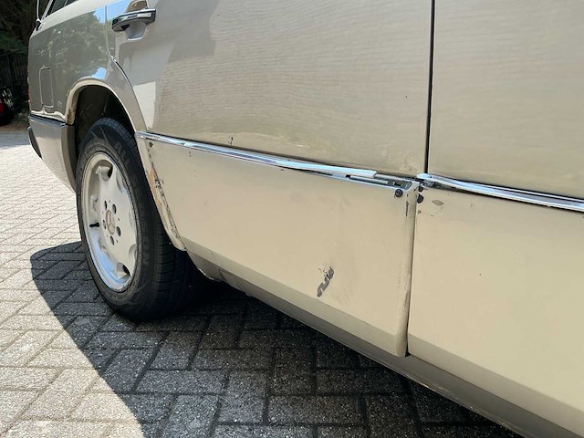 1990 mercedes-benz 200-500 (w124) combi 230 te personenauto - afbeelding 7 van  36