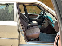 1990 mercedes-benz 200-500 (w124) combi 230 te personenauto - afbeelding 16 van  36